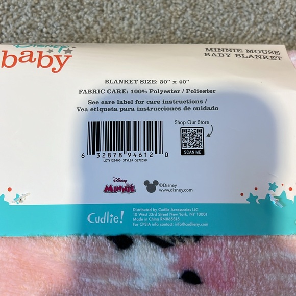 Minnie Mouse Baby Blanket - Picture 3 of 3